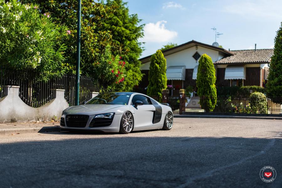  Audi R8 on Vossen Wheels (VPS-314T) 2017 года  (фото 9 из 20)